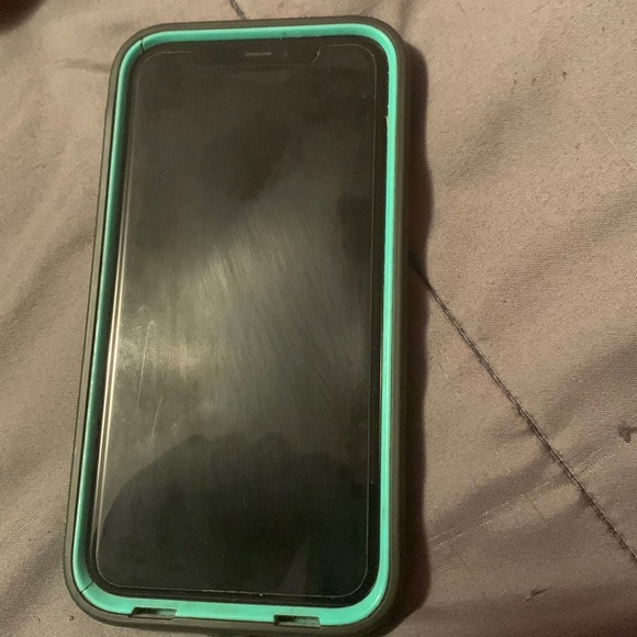 iPhone 11